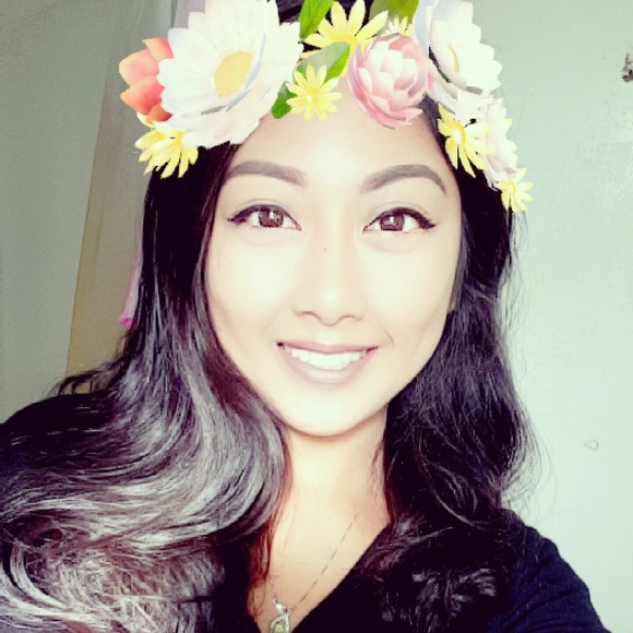 Meet your Posher, Clarissa - Picture 1 of 1